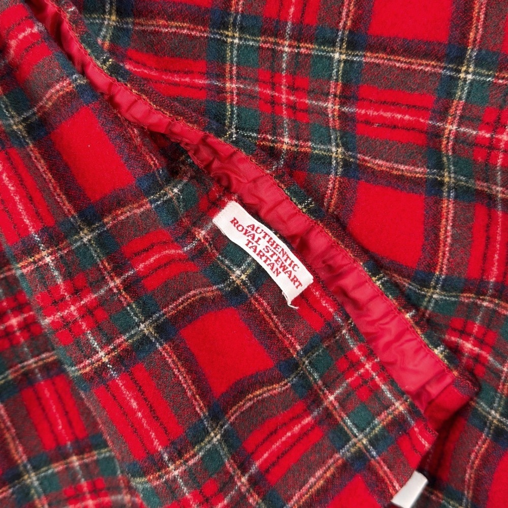 Pendleton Mens VTG Red Tartan Plaid Virgin Wool Flannel Button Down Shirt L USA - Picture 10 of 12